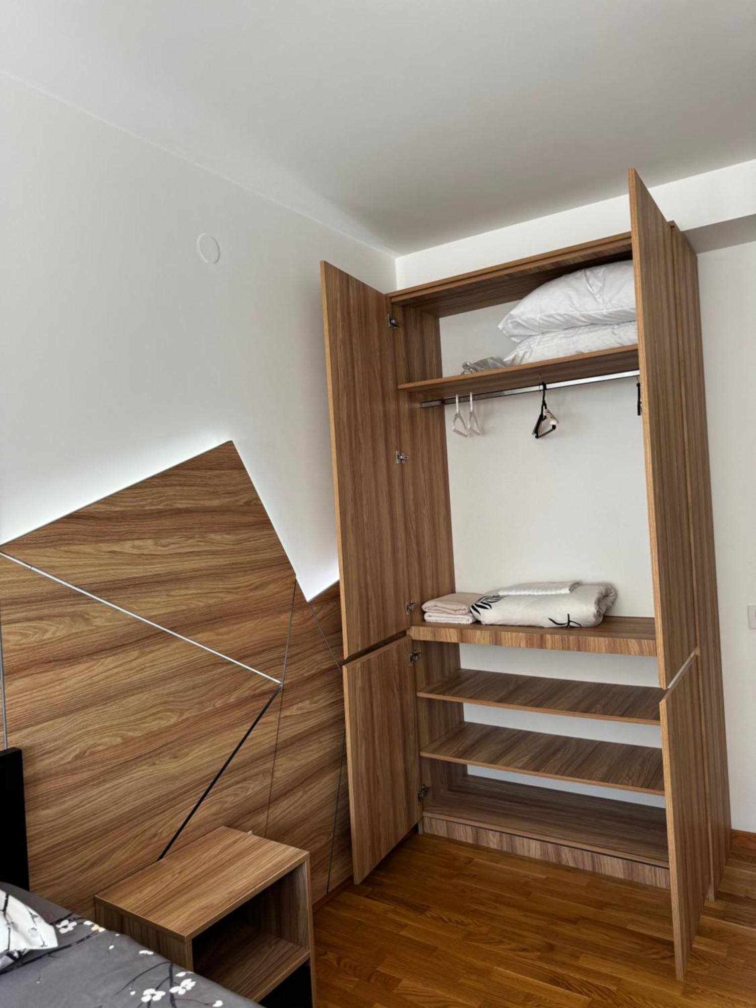 Mar Residence 14 Nis Bagian luar foto