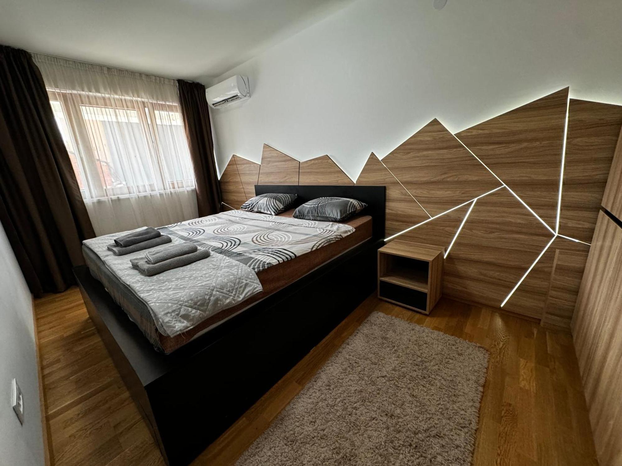 Mar Residence 14 Nis Bagian luar foto