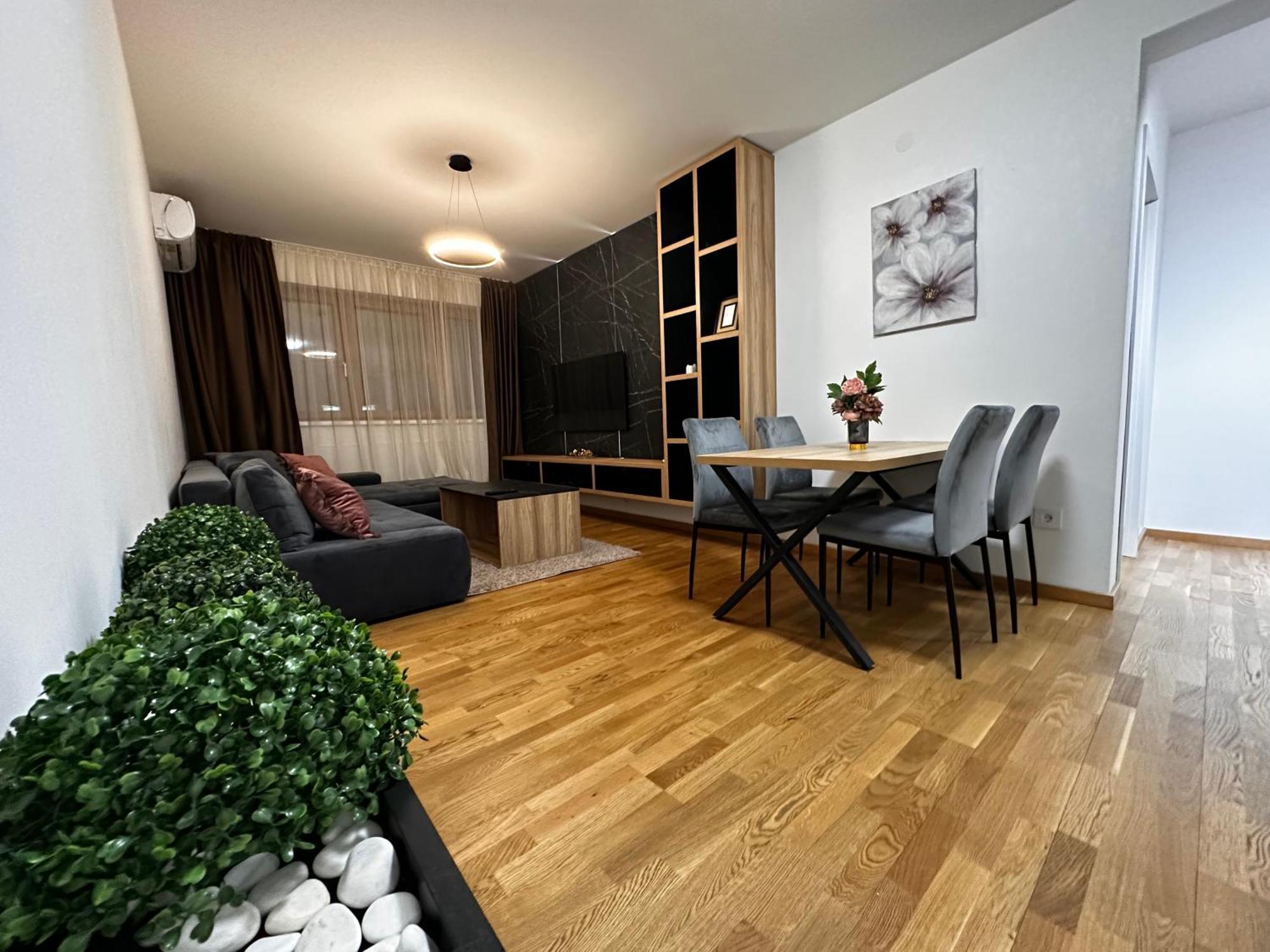 Mar Residence 14 Nis Bagian luar foto